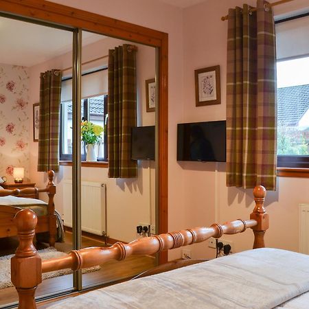 Four Winds Villa Дръмнадрочит Екстериор снимка